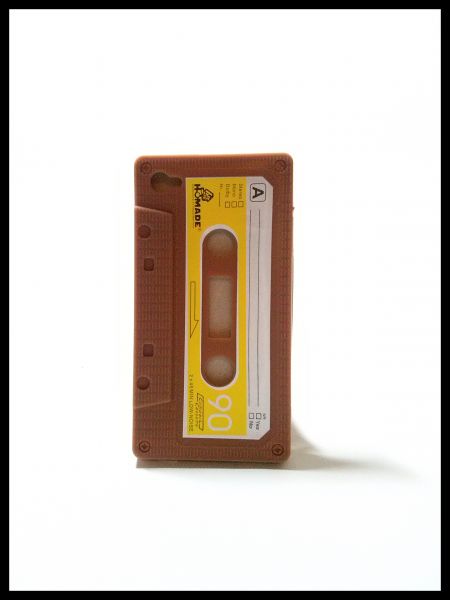 Capa para Iphone 4-Fita K7 Retro-Marrom